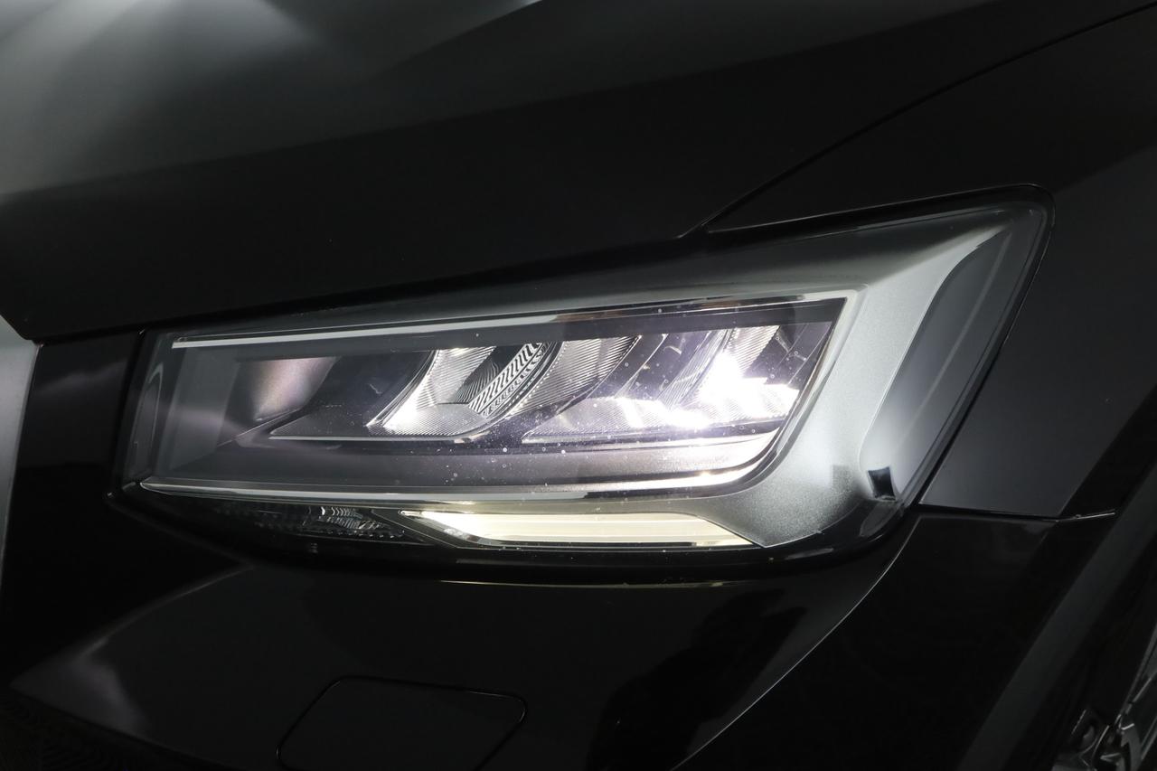 AUDI Q2 30 TDI S tronic Admired