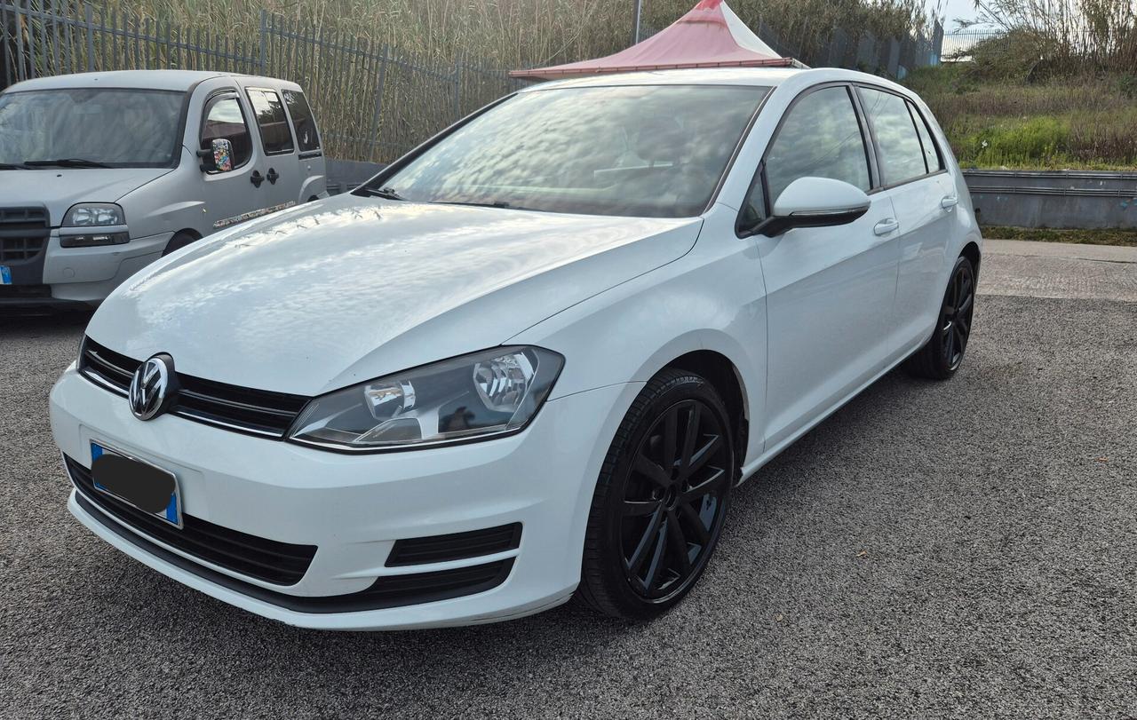 Volkswagen Golf 1.6 TDI 5p. Trendline BlueMotion Technology