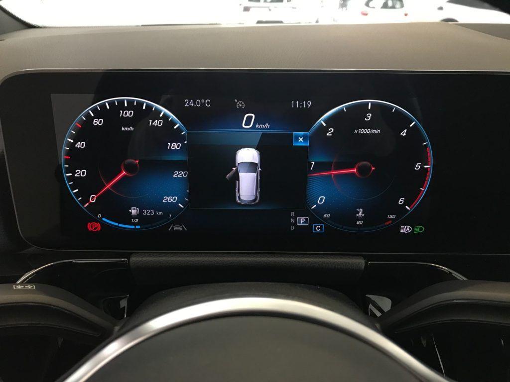 Mercedes-Benz GLA 200 d Automatic Sport Plus + Tetto