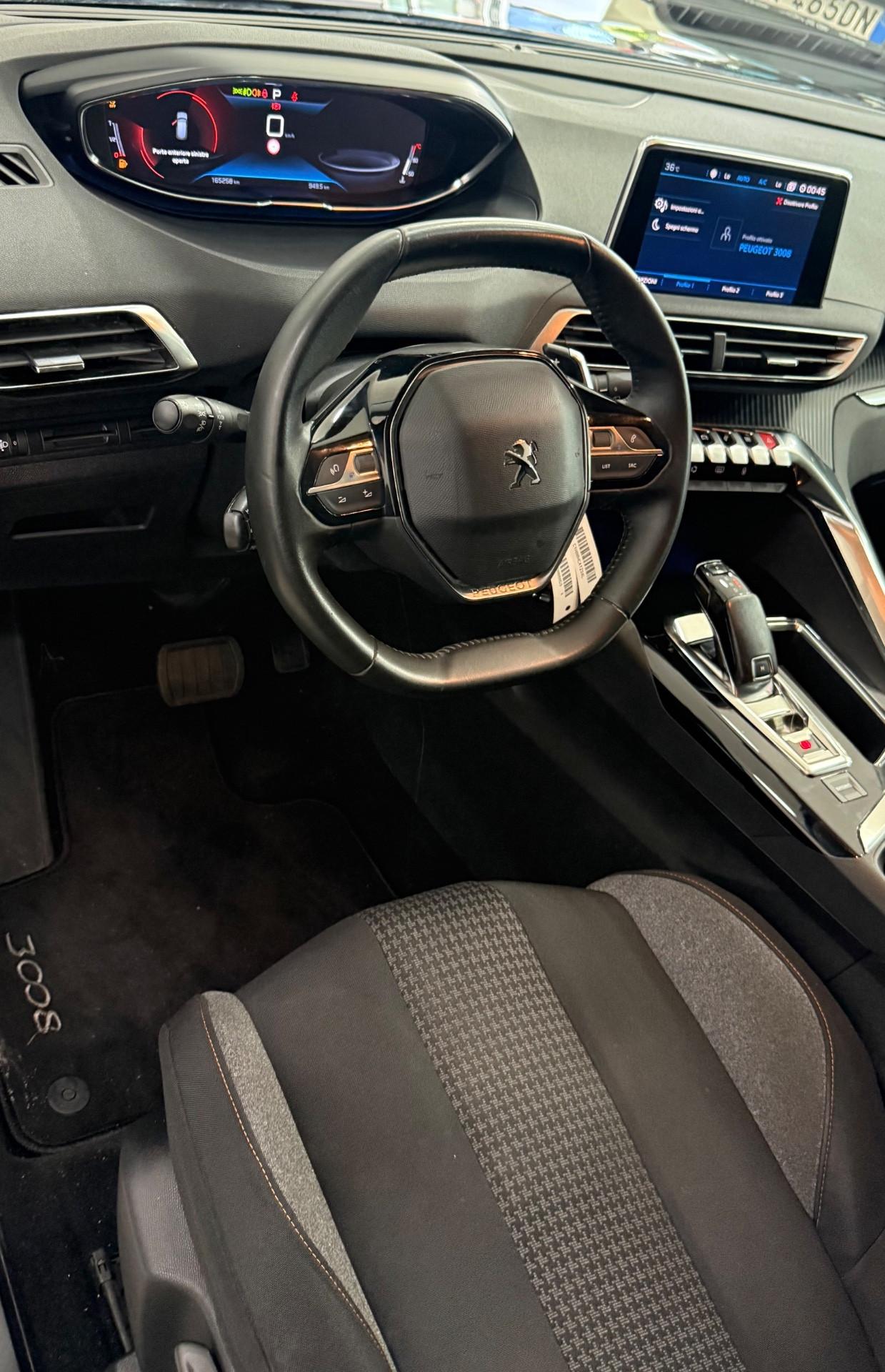 Peugeot 3008 BlueHDi 130 (VENDUTA)