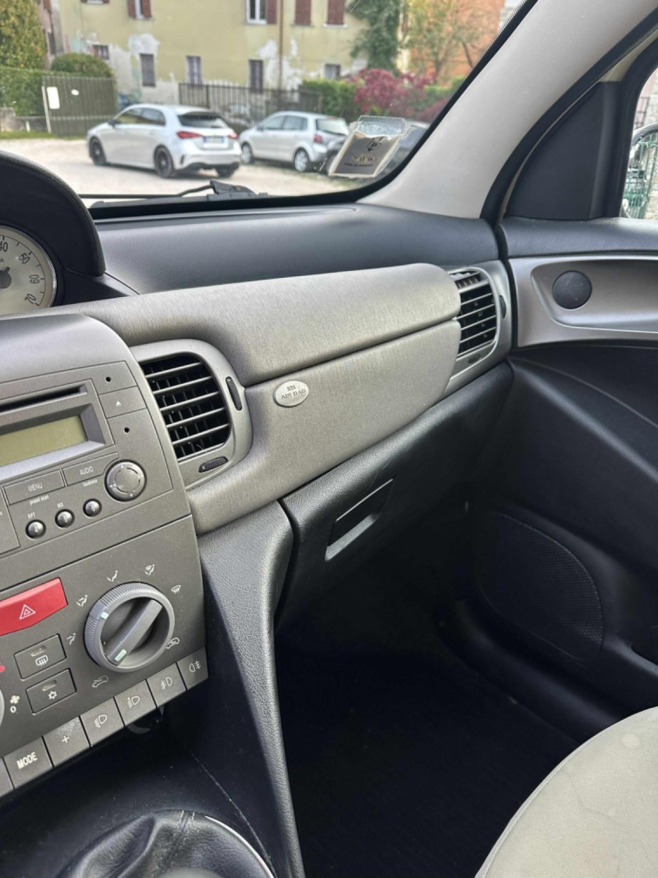 Lancia YPSILON 1.3 MULTIJET 16V KMCERT GARANZ UNICOPR