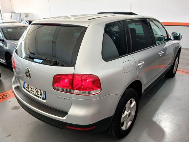 VOLKSWAGEN Touareg 2.5 R5 TDI TETTO APRIBILE+ FULL OPTIONAL !!!