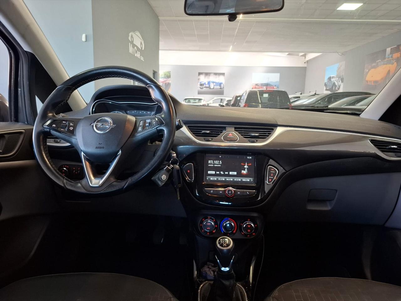 Opel Corsa Benz/Gpl Manuale