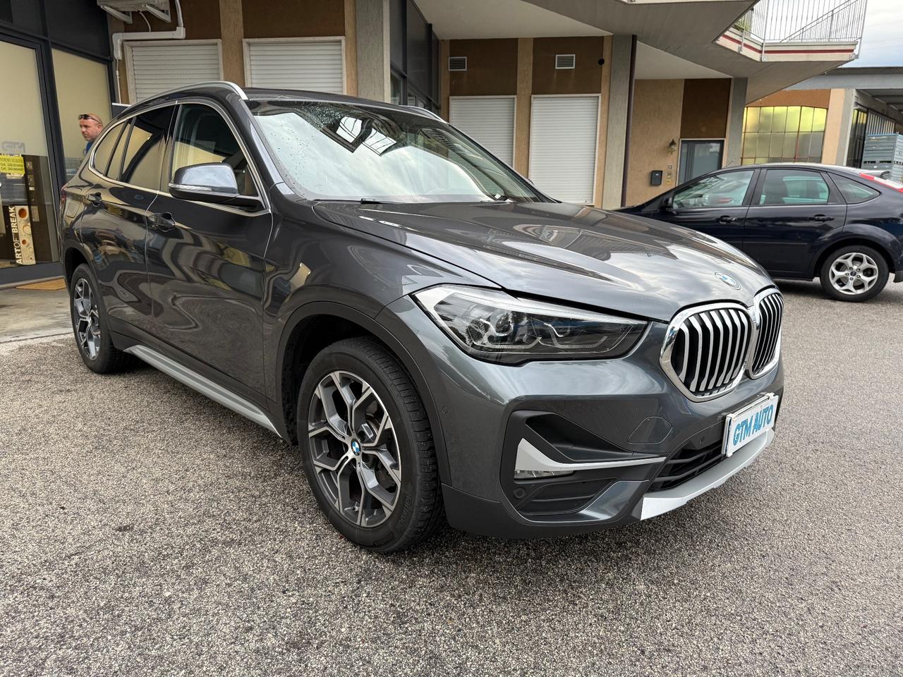 Bmw X1 sDrive 18d xLine Edition Essence