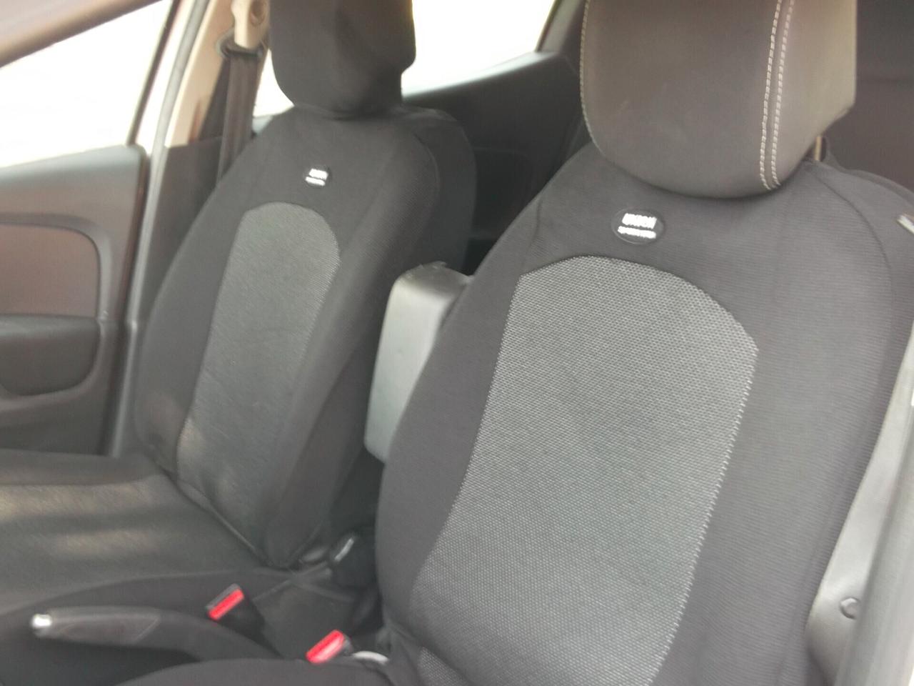 Renault Clio 1.2 GPL 5P. casa madre 2013