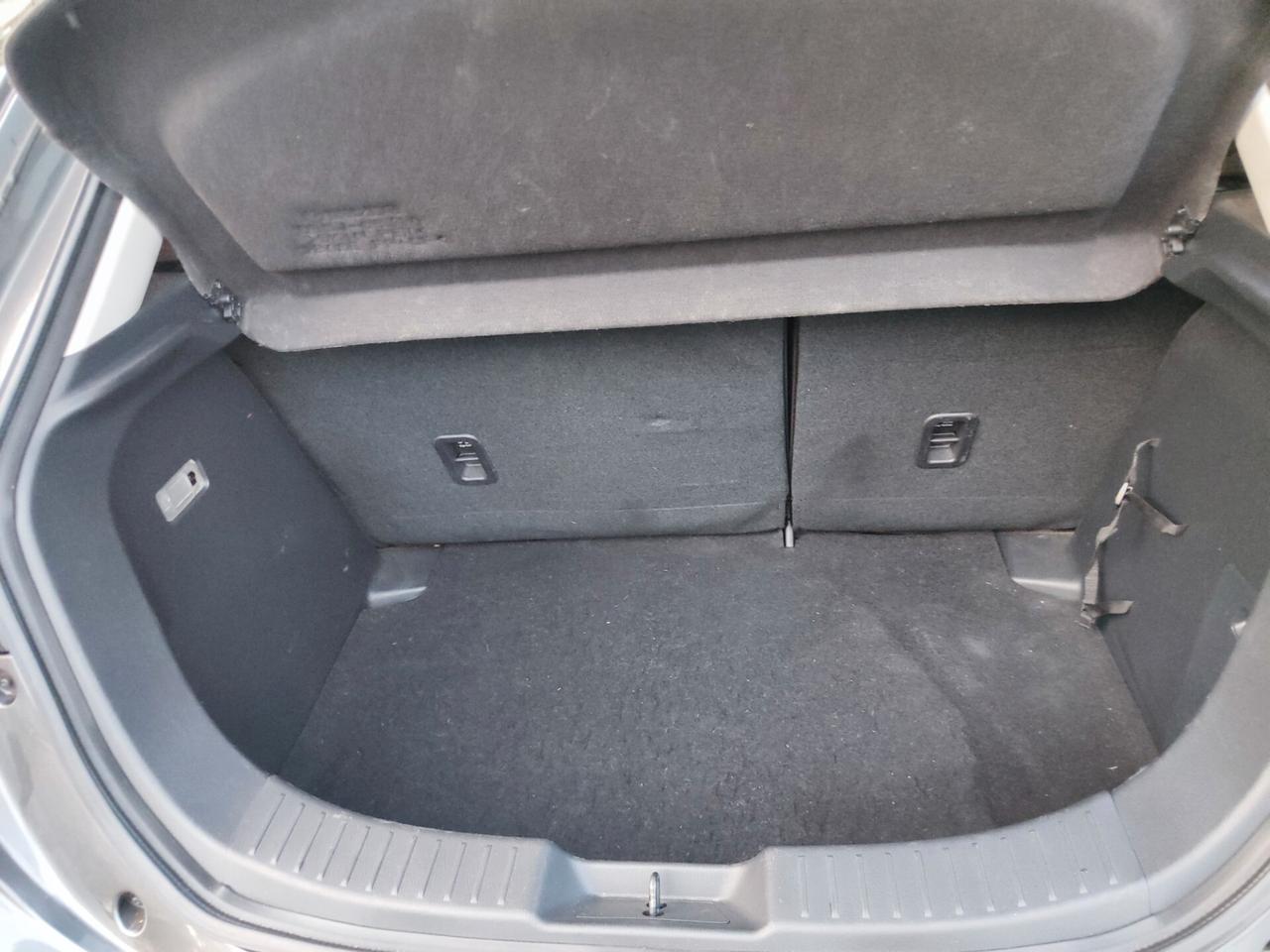 Mazda 2 benzina 5 porte