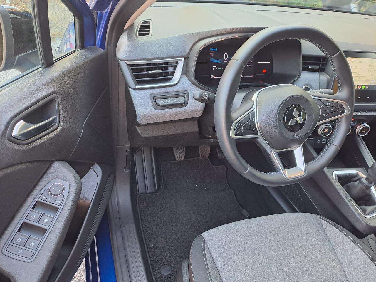 Mitsubishi Colt 1.0L turbo 90 CV Invite