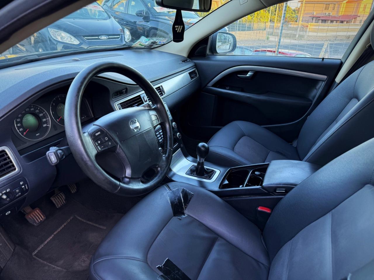 Volvo V70 2.4 D5 Summum Garanzia 12 Mesi