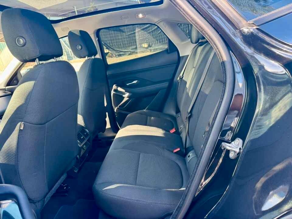 Jaguar E-Pace 2.0D 150 CV AWD aut. R-Dynamic HSE