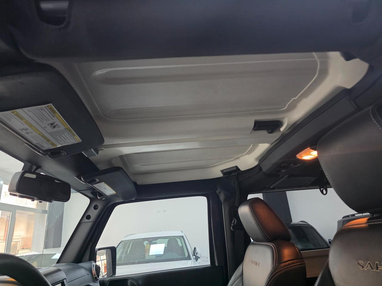 Jeep Wrangler Unlimited 2.8 CRD DPF Sahara Auto