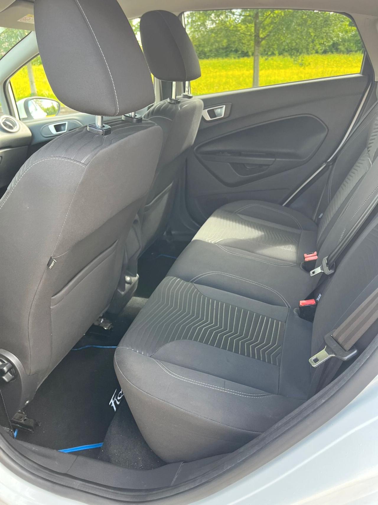 FORD FIESTA 1.4 NEOPATENTATI 2015 5PORTE