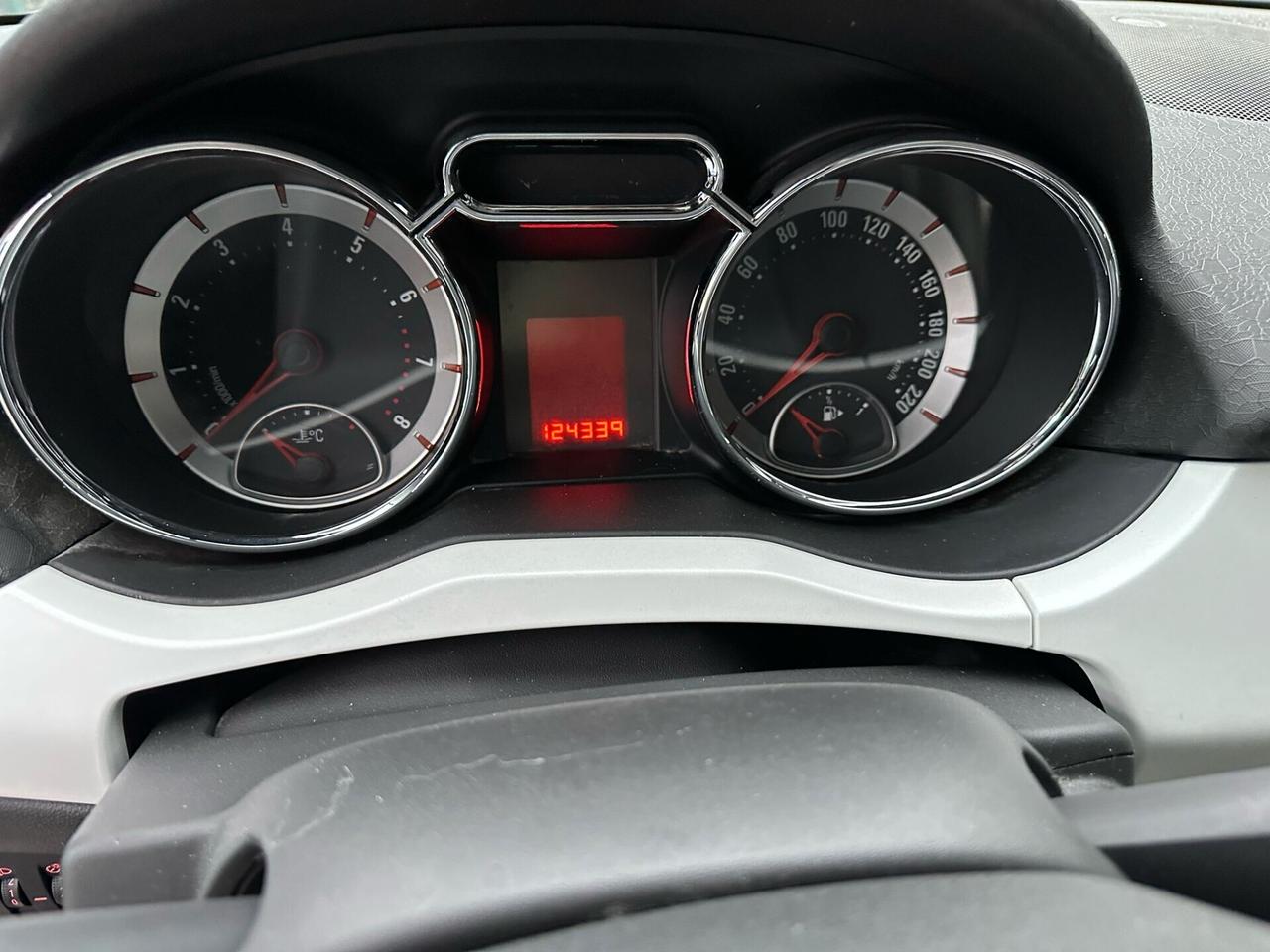 Opel Adam 1.2 benzina GPL casa madre VALIDO