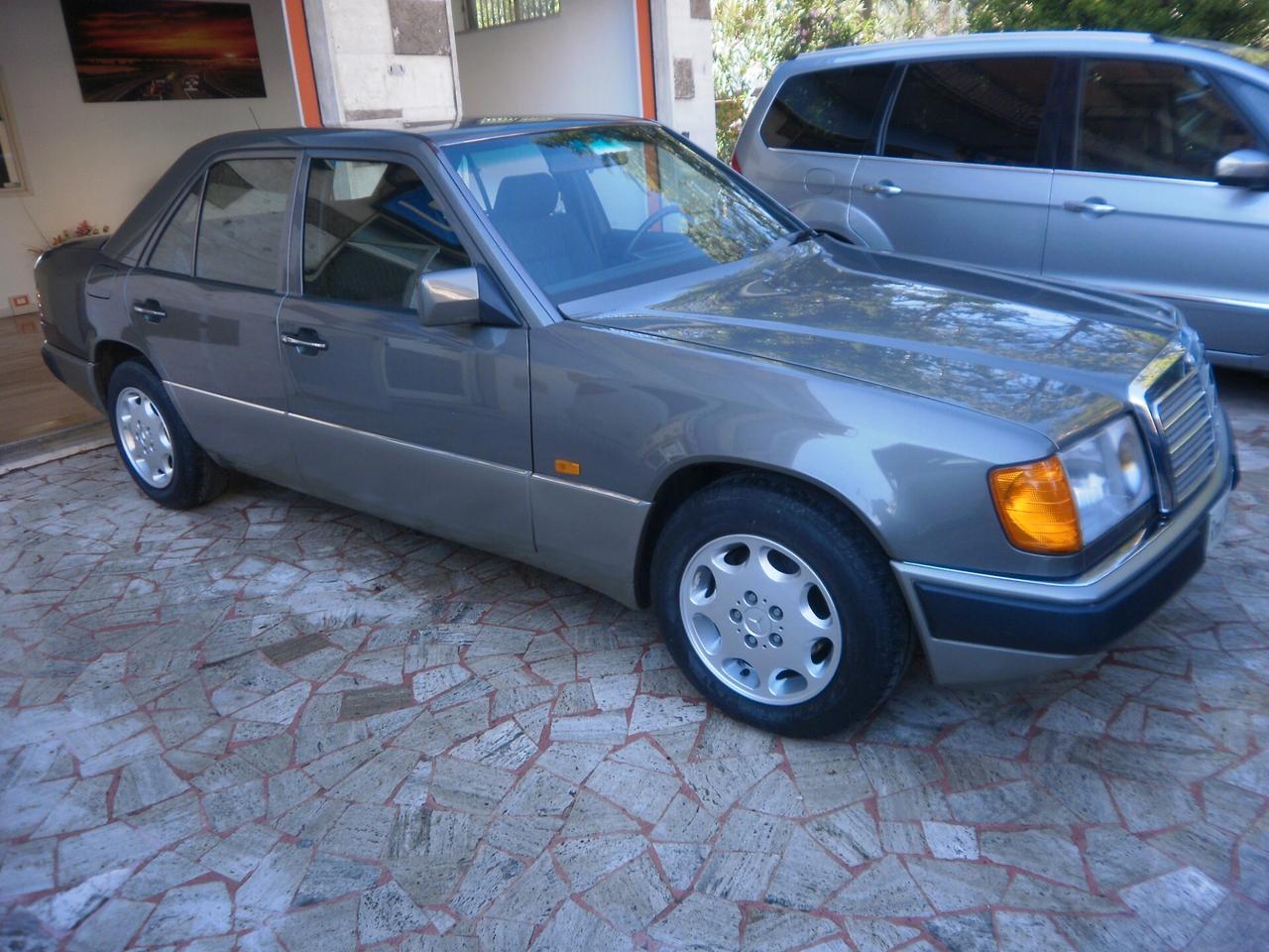 Mercedes-benz E 200 200E