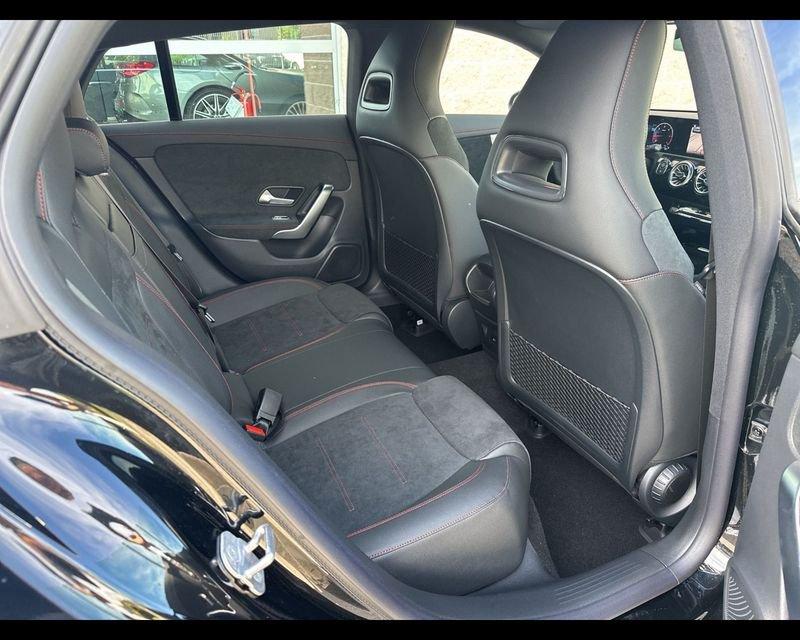 Mercedes-Benz CLA S.Brake CLA Shooting Brake 200 d AMG Line Advanced Plus auto