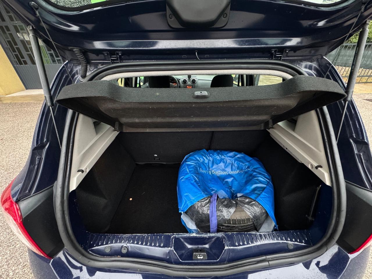 Dacia Sandero 1.2 GPL 75CV Neopatentati