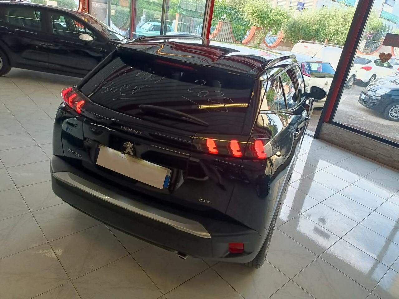 Peugeot 2008 BlueHDi 130 S&S EAT8 GT