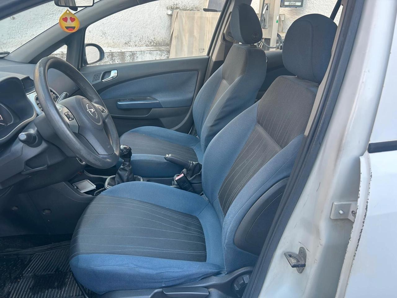 Opel Corsa 1.3cc diesel (PRIVATO)-2009