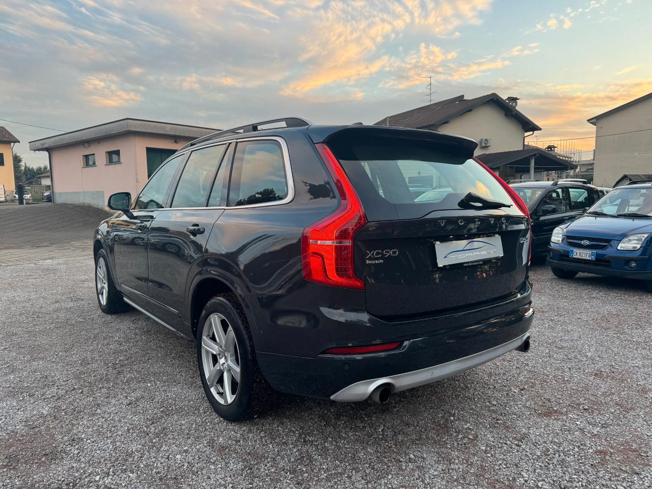 Volvo XC 90 XC90 D5 AWD Geartronic 7 posti Inscription