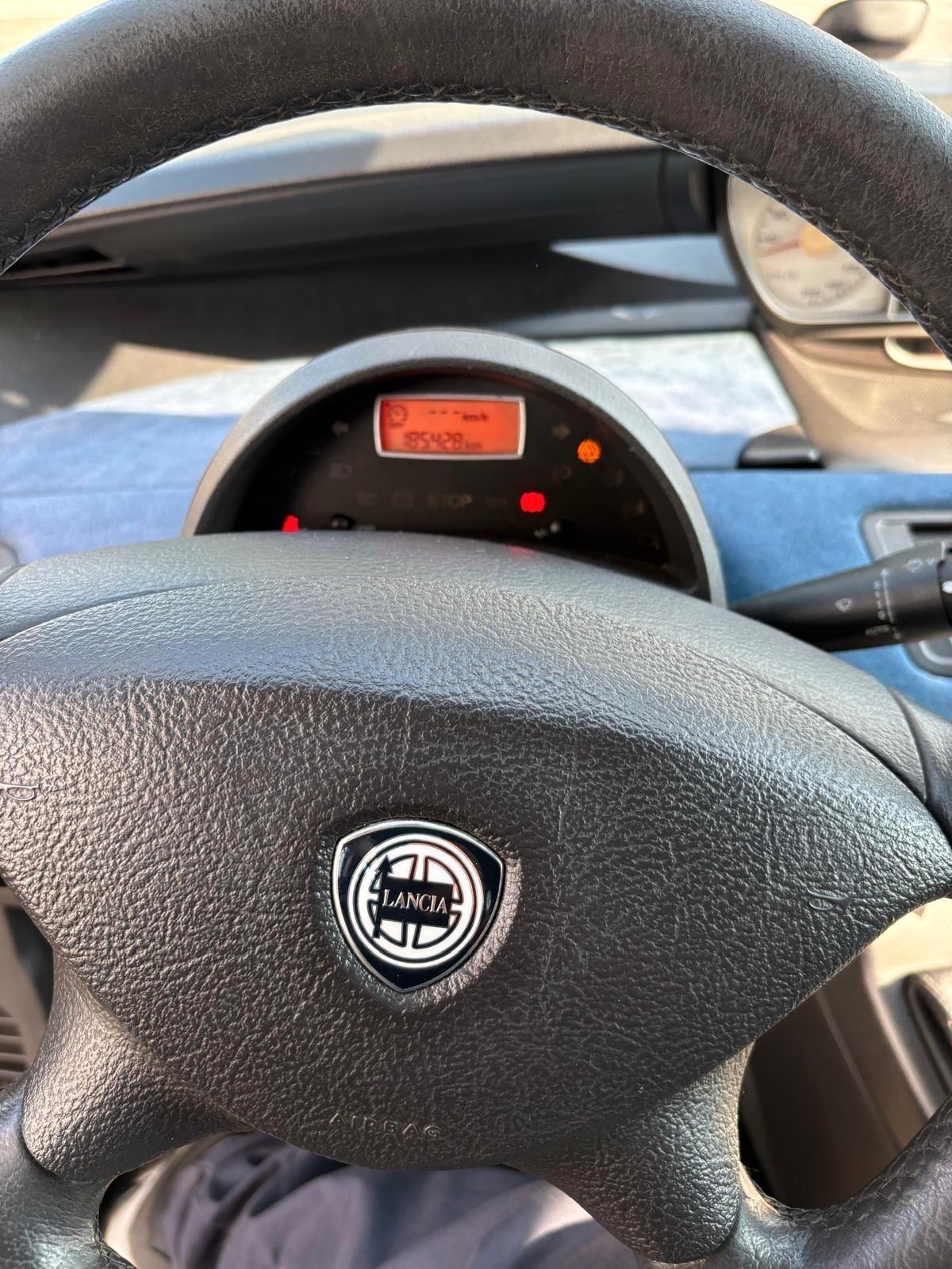 Lancia Phedra 2.2 jtd s/navi 6m