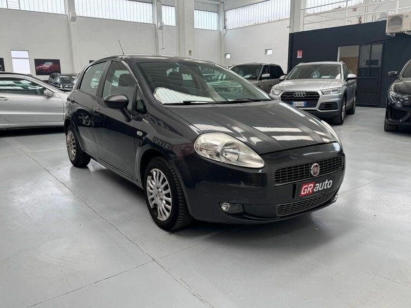 FIAT Grande Punto Grande Punto 5p 1.2 Active c/clima 65cv