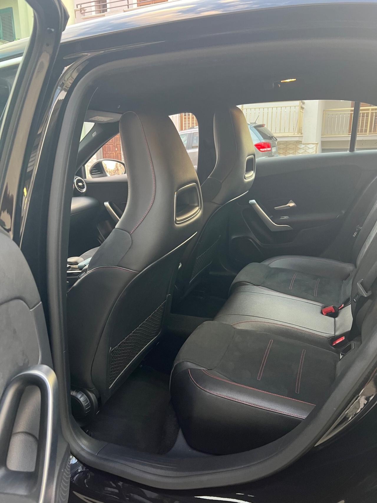 Mercedes-benz A 180d Automatic Premium Amg