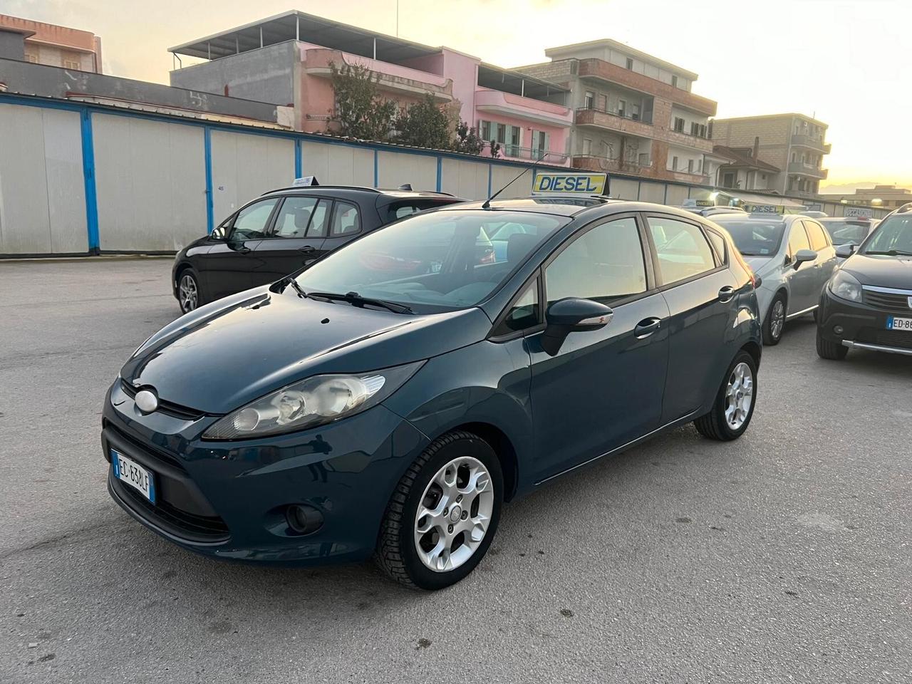 Ford Fiesta 1.4 TDCi 5p. Titanium