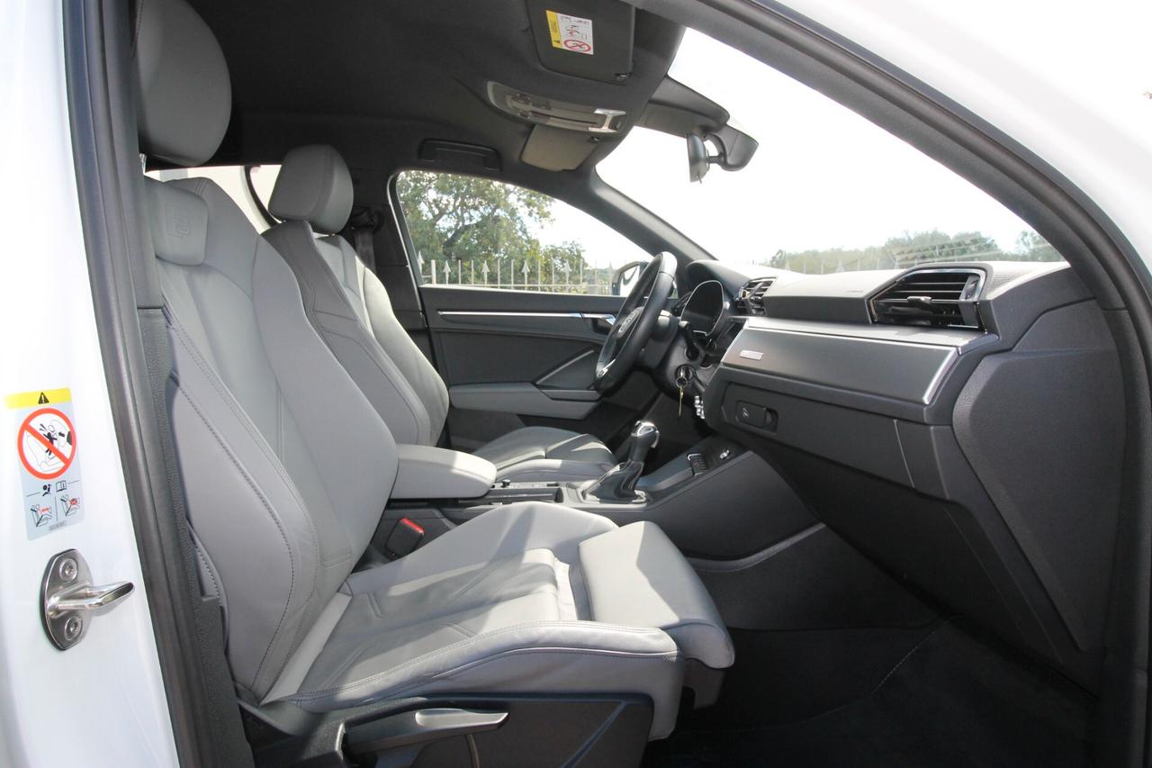 Audi Q3 SPB 45 TFSI e Identity Black|2024