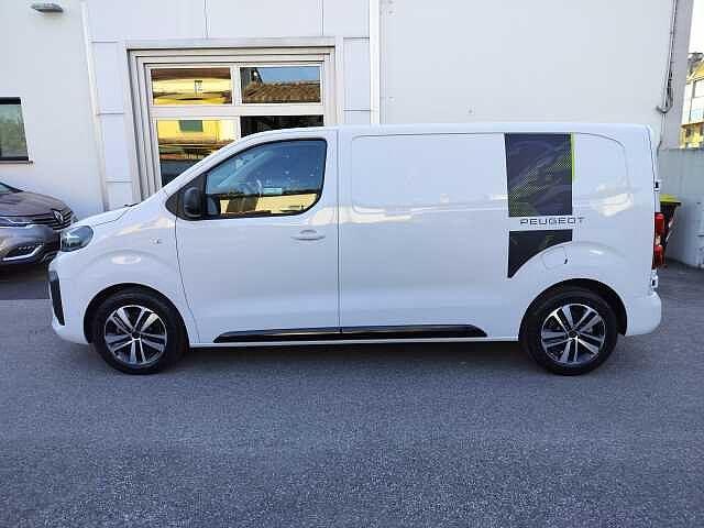 Peugeot Expert 2.2 BlueHDi 180 EAT8 Tech Edition