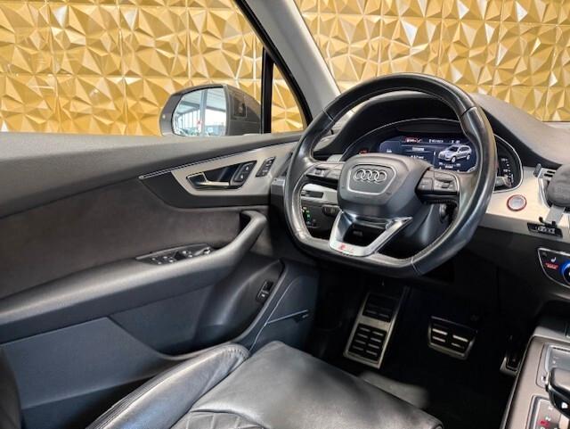 Audi Q7 SQ7 4.0 V8 TDI quattro tiptronic 7p