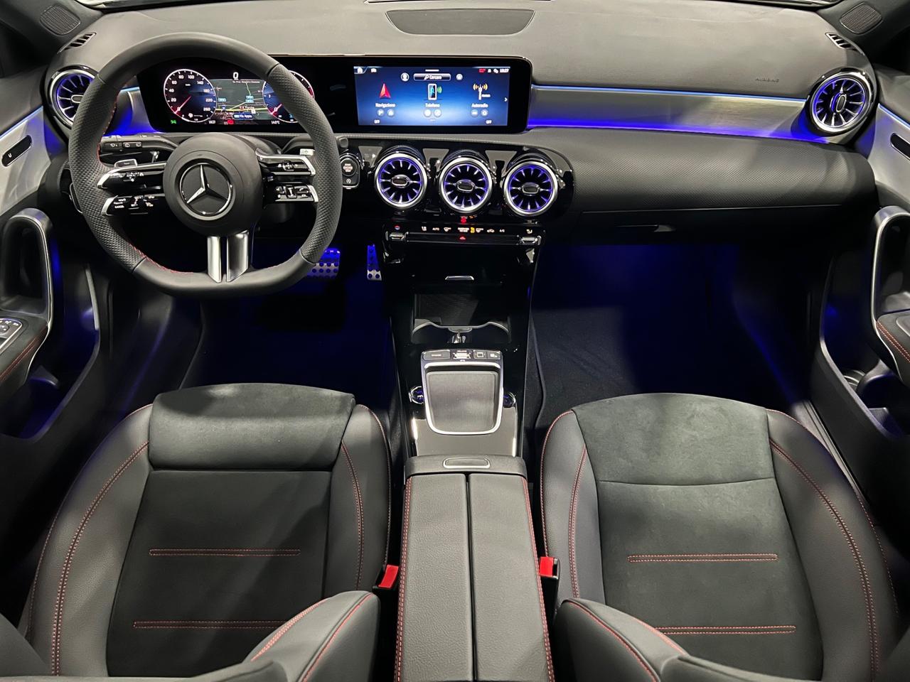 Mercedes Benz A180d Aut. AMG Line Premium 116 cv