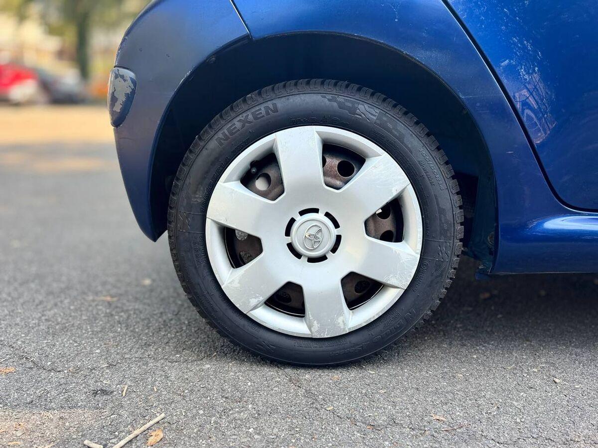 Toyota Aygo 1.0 Deep Ocean Connect 5p m-mt