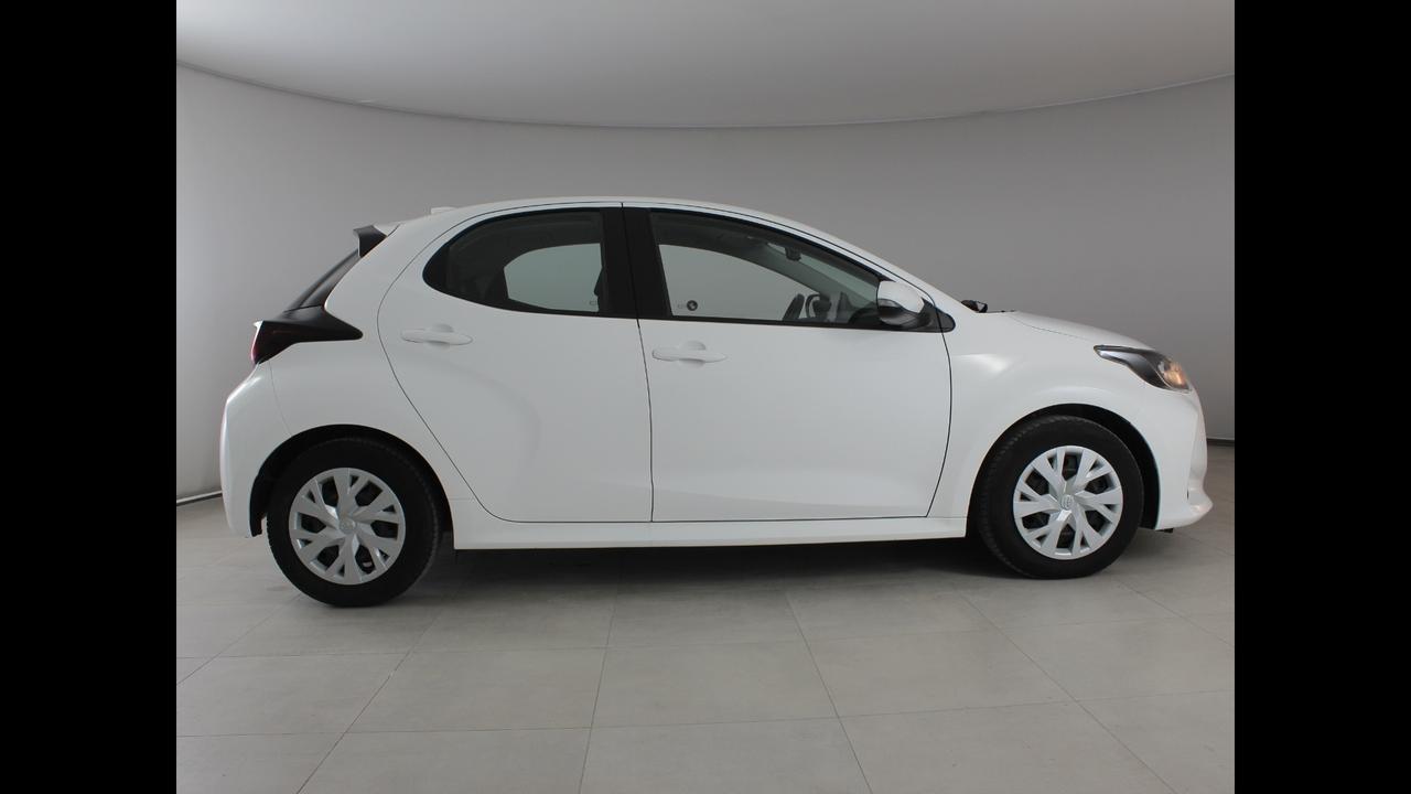 TOYOTA Yaris IV 2020 - Yaris 1.5h Business