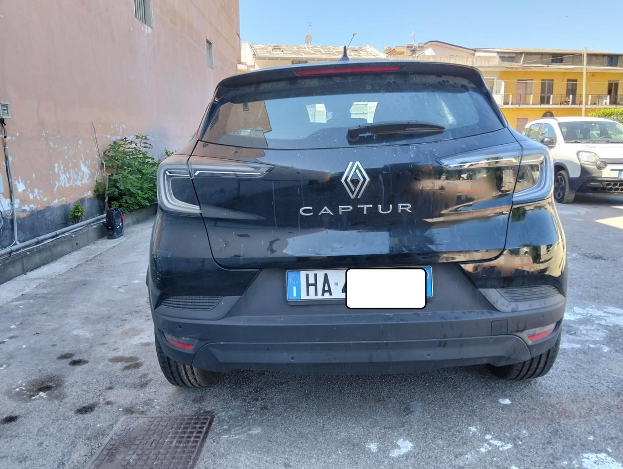 Renault Captur ECO-G 100 CV Techno 2025 SINISTRATA