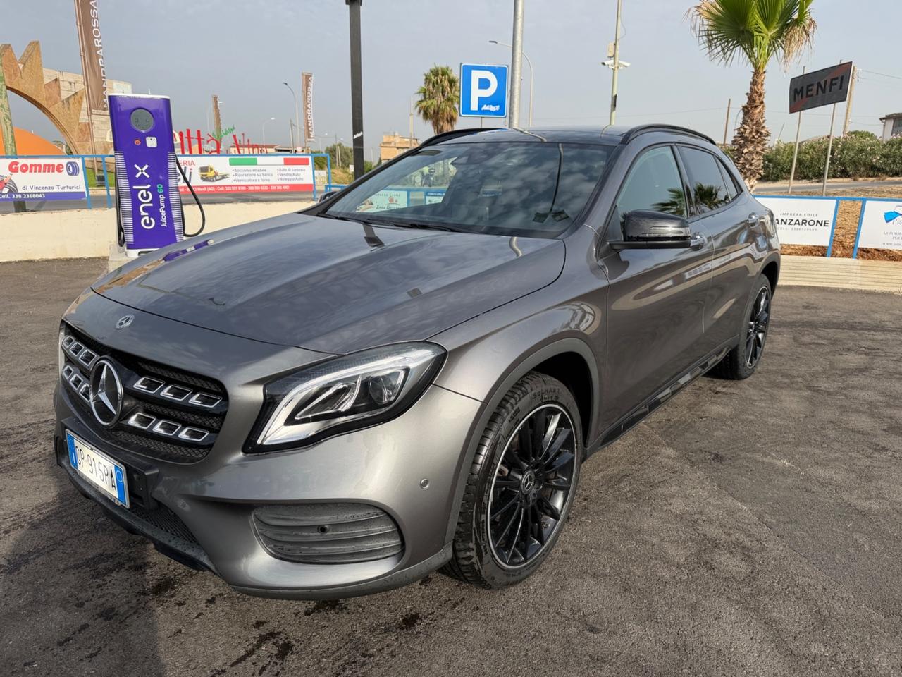 Mercedes-benz GLA 200 d Automatic Premium pacchetto AMG