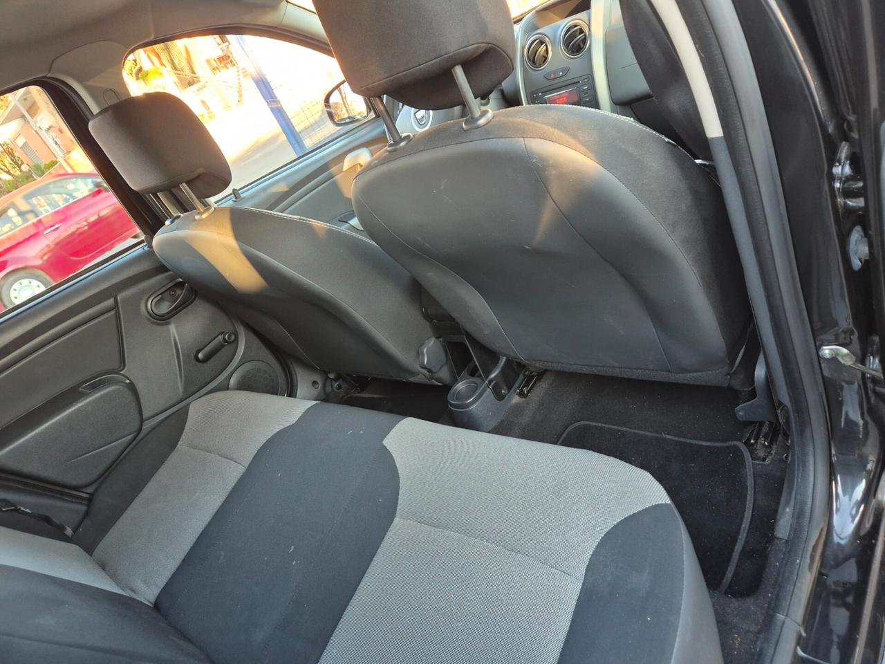 Dacia Duster 1.5 dCi 110CV 4x2 Lauréate