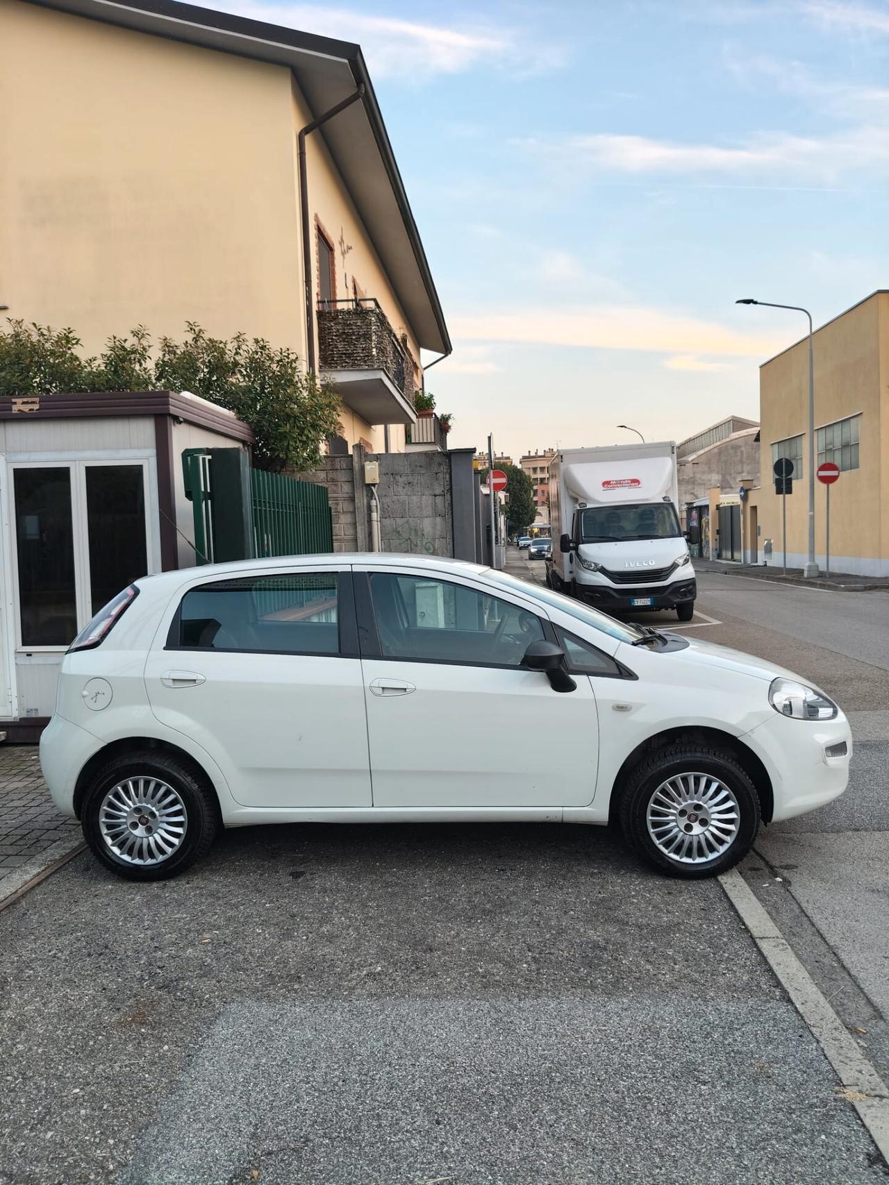 Fiat Grande Punto 1.4 5 porte Actual Natural Power