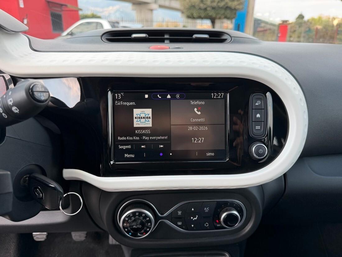 Renault Twingo SCe 65 CV Urban Night