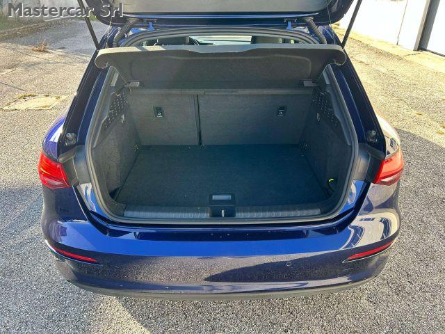 AUDI A3 Sportback 30 tfsi mhev Business s-tronic GL521PK