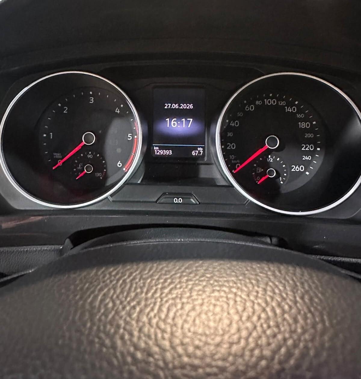 Volkswagen Tiguan 2.0 TDI SCR DSG 4MOTION Business BMT