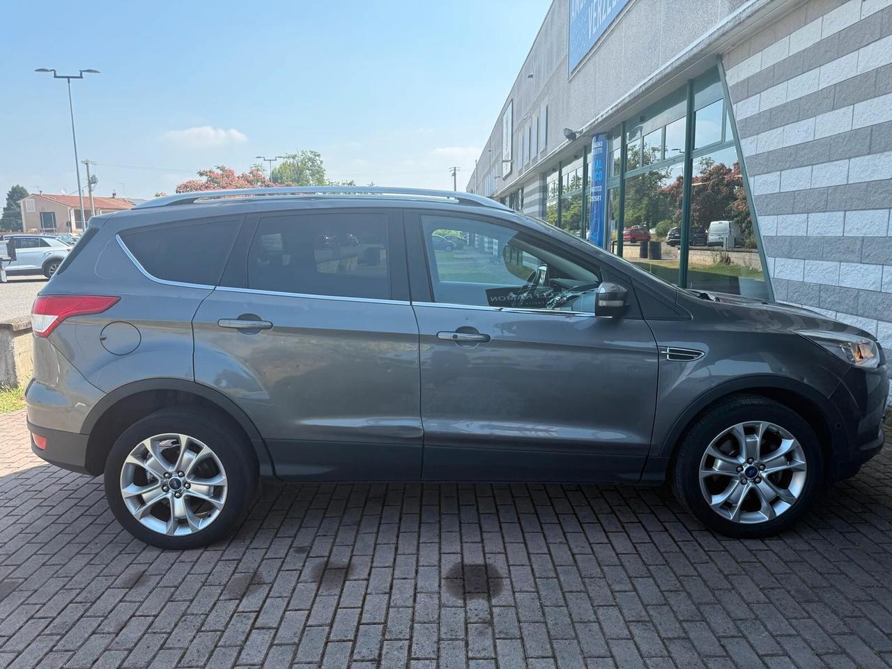Ford Kuga 2.0 TDCI 140 CV 4WD Powershift Plus
