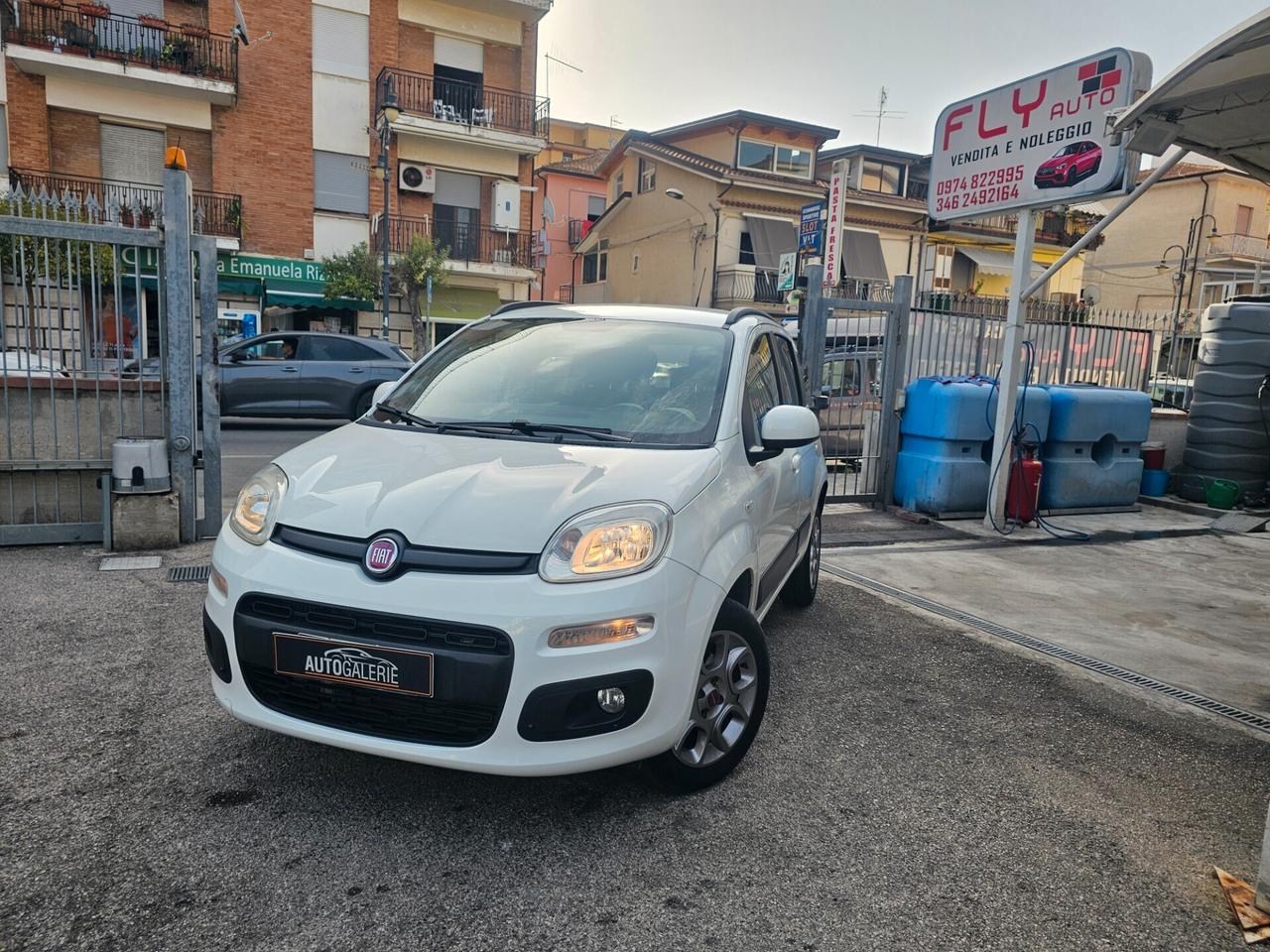 Fiat Panda 0.9 TwinAir Turbo Natural Power LOUNGE
