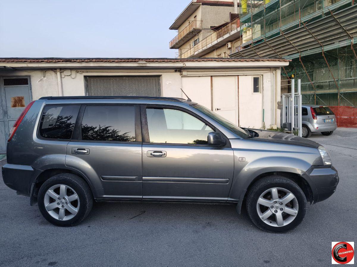 NISSAN - X-Trail - 2.2 dCi Elegance