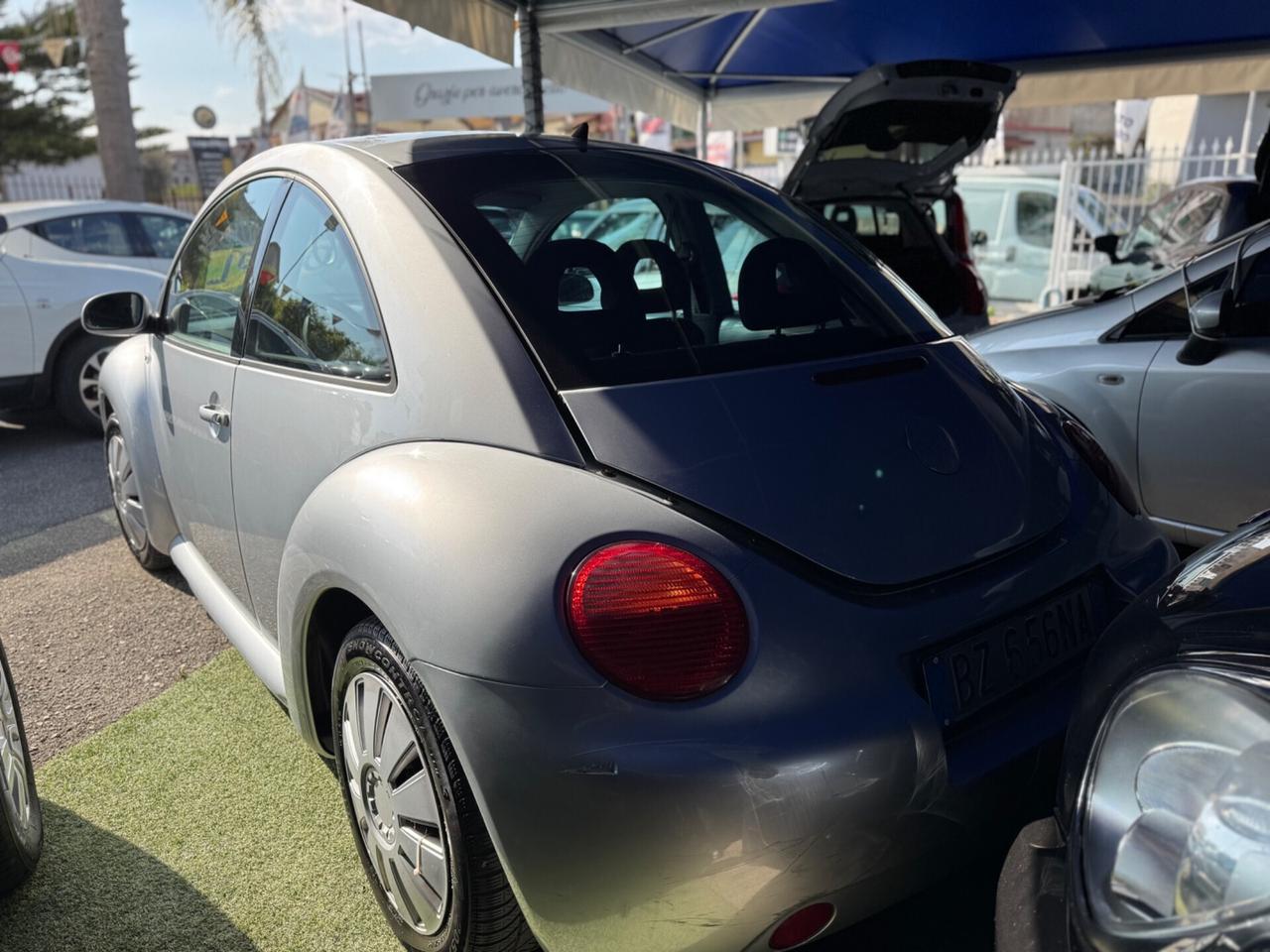 Volkswagen New Beetle 1.6