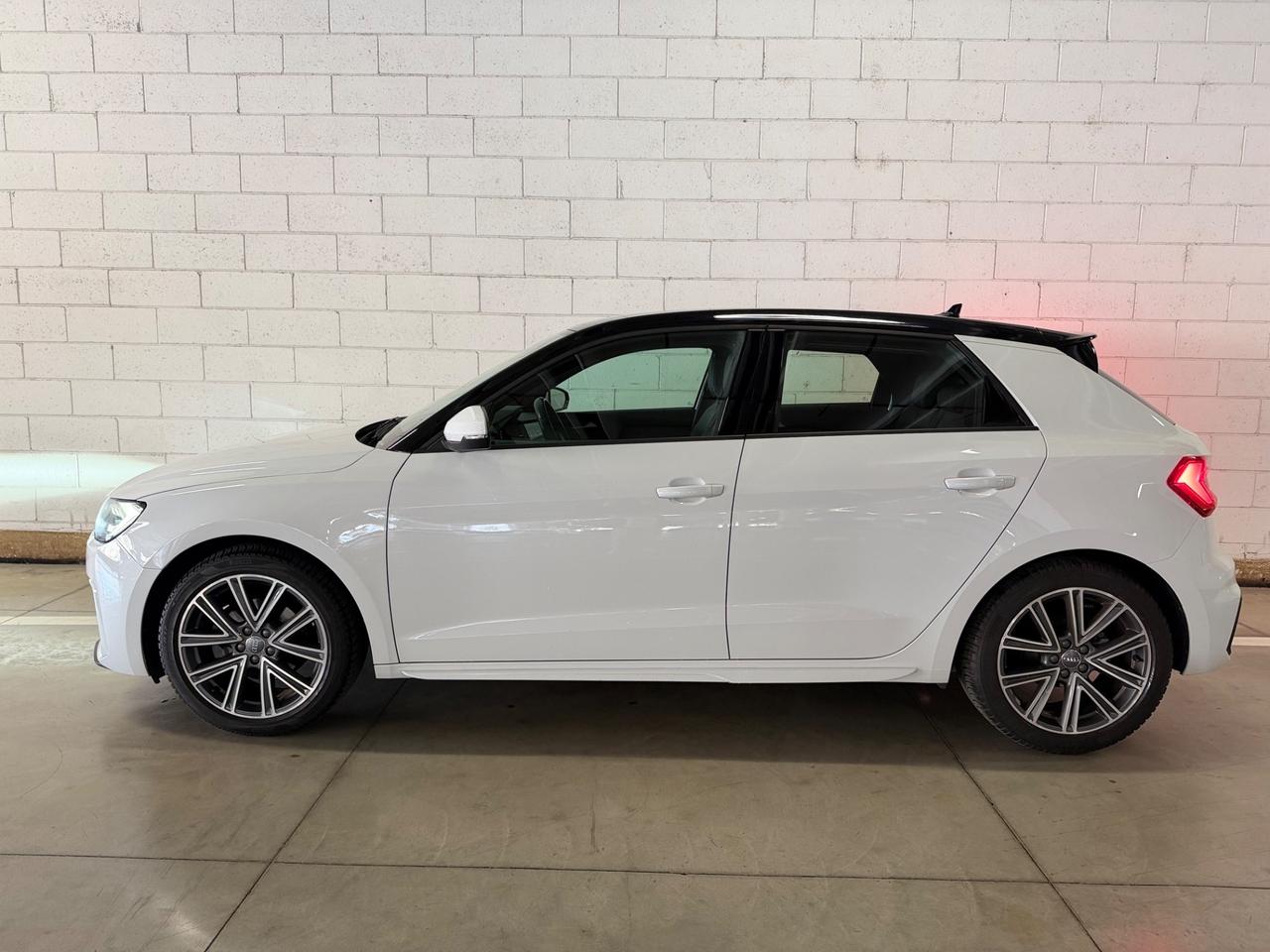 Audi A1 SPB 25 TFSI Identity Black s-line