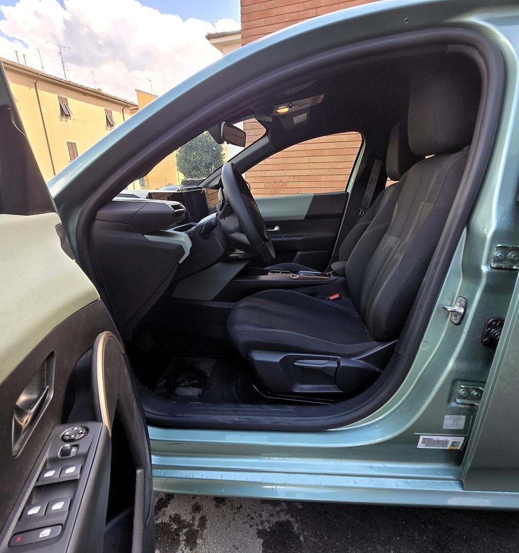 LanciaYpsilon Hybrid e-DCT My24 -1.2 100cv