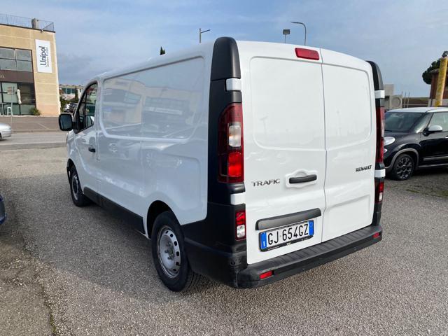RENAULT Trafic T27 2.0 dCi 110CV PC-TN Furgone Ice Plus