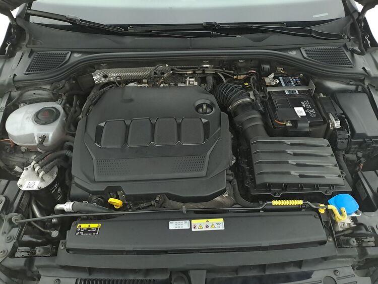 Volkswagen Golf Variant Variant Life DSG BR575456 2.0 Diesel 116CV