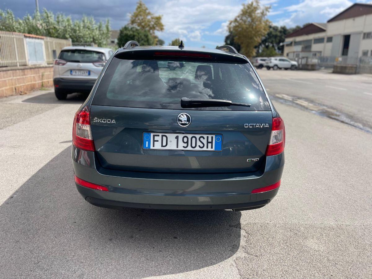 SKODA - Octavia Station Wagon - Octavia 1.4 TSI Wagon Execut. Plus G-Tec
