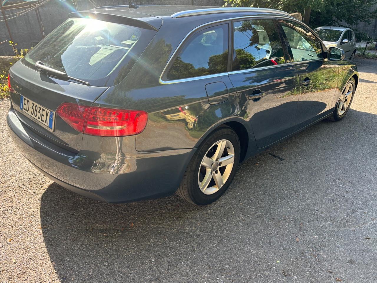 Audi A4 2.0 TDI 143CV F.AP SLINE MOTORE PERFETTO