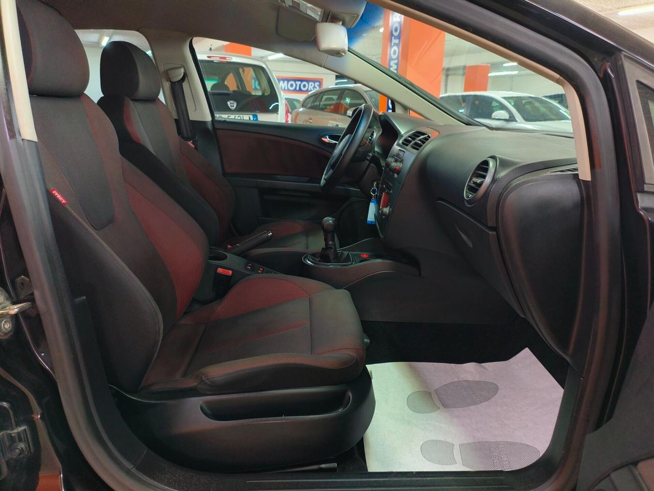 Seat Leon 2.0 16V TDI Stylance - Ok Neop.